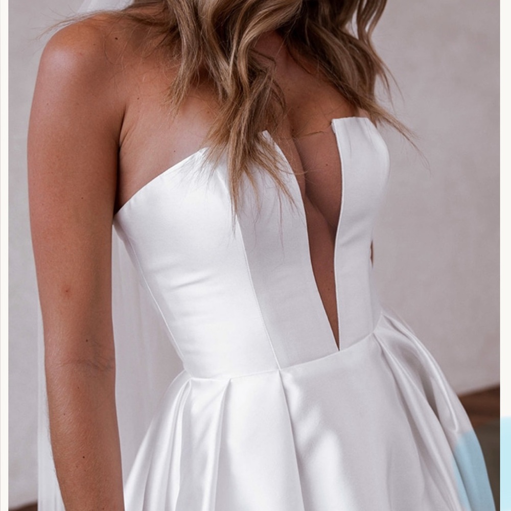 Florence - Made With Love (Australian designer) Wedding Dress.